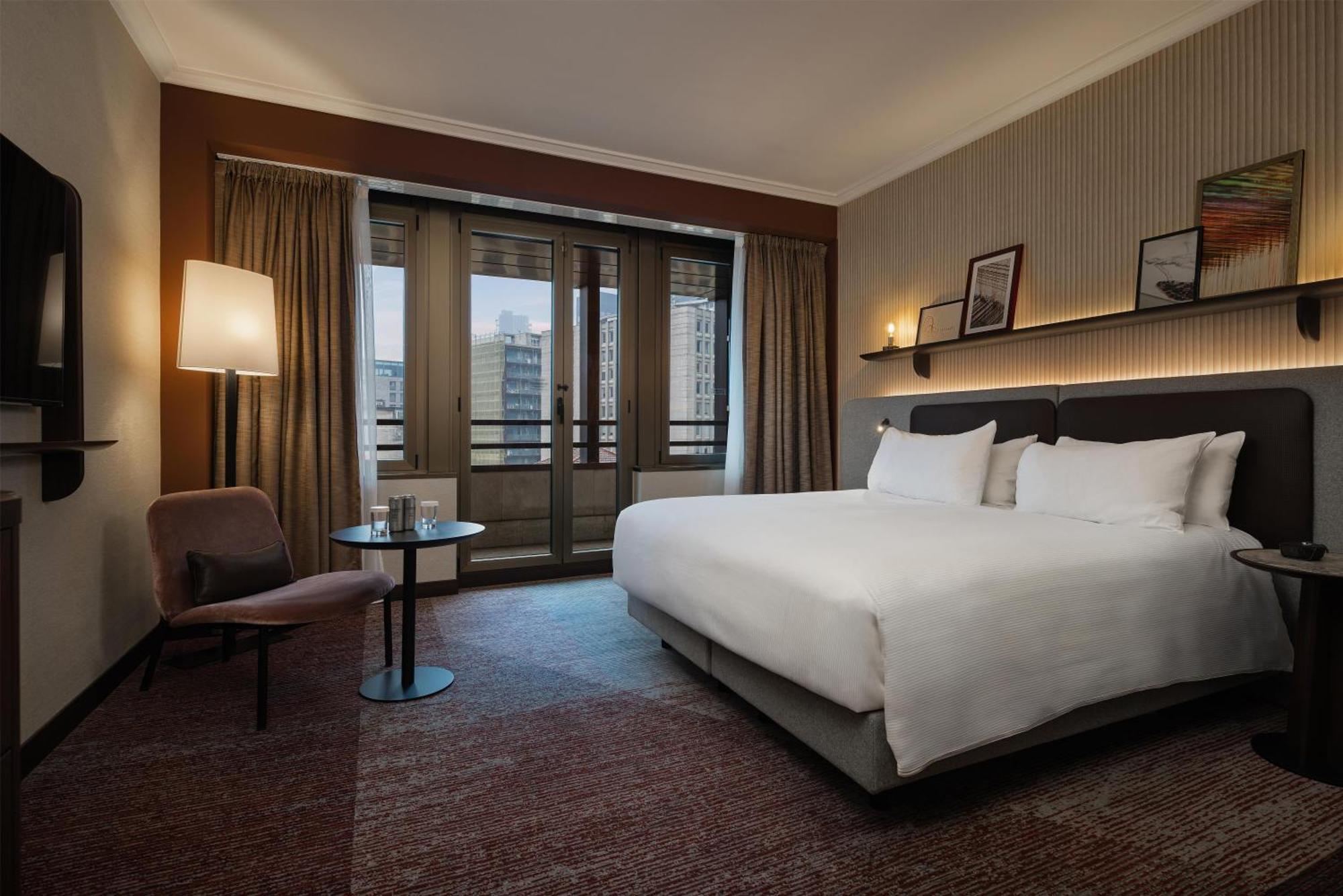 Executive King Room